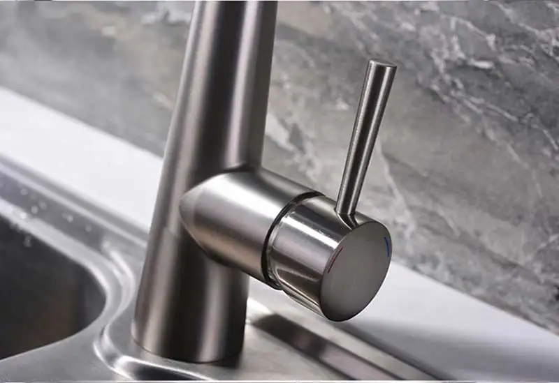 kitchen-faucets_04