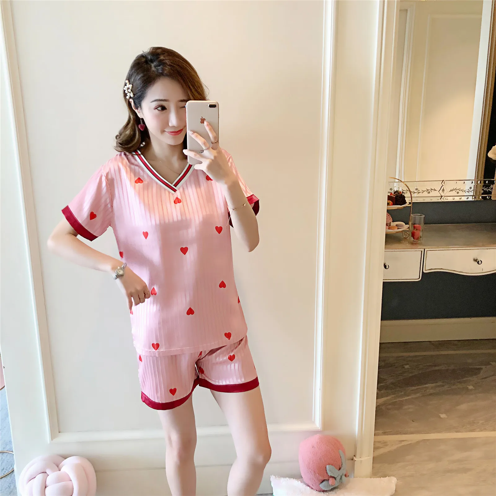 

2019 Women Pajamas Sets Suit Sexy Home Sleepwear Shortsleeve Top + Shorts Pj Set Pyjamas with Chest Pad Girl Short Pajamas Pant