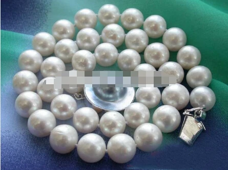 

Free shipping >>@ 1523 17" 11mm white ROUND FRESHWATER PEARL NECKLACE