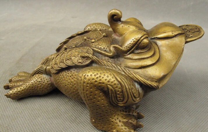

S4299 Folk Chinese Bronze Animals FengShui Wealth Coin Hoptoad Toad Statue Sculpture D0317