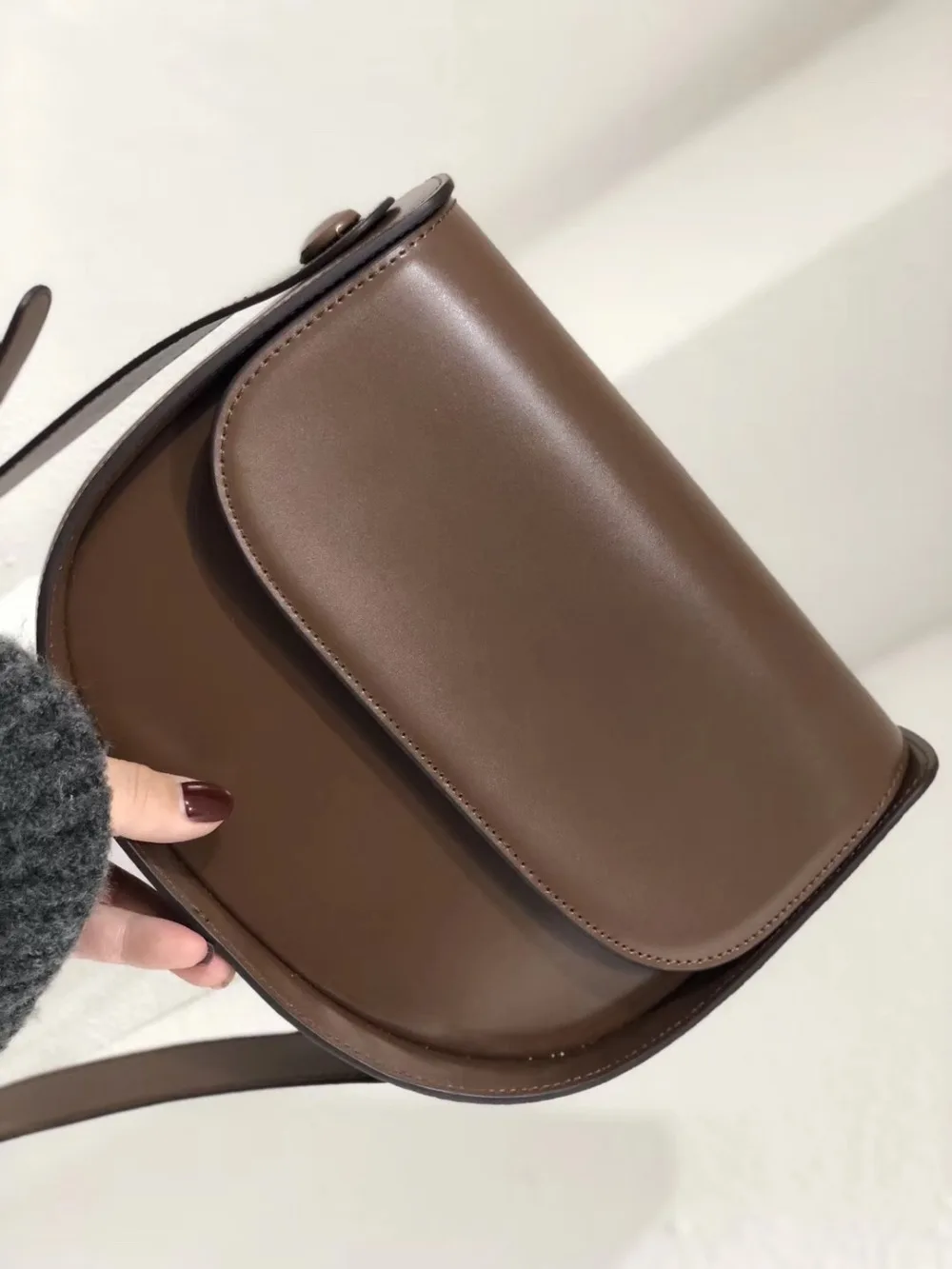 

Kafunila 2018 new fashion genuine leather saddle shoulder bag famous brand designer luxury messenger bag clutches bolas feminina