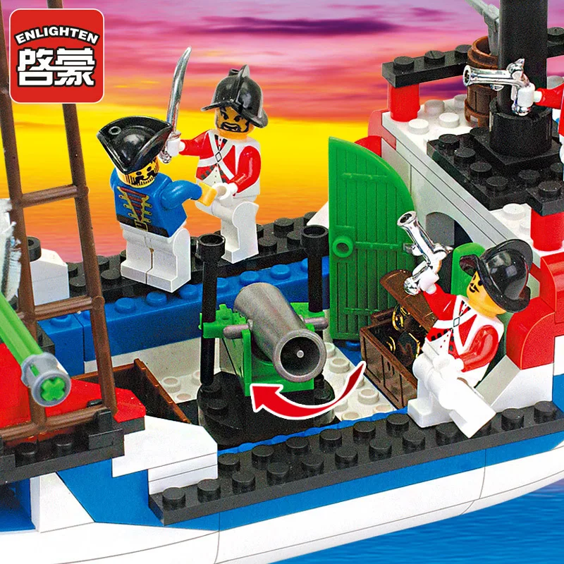 310pcs Pirate Series Royal Warship Legoed Building Blocks Toys Model Set 
