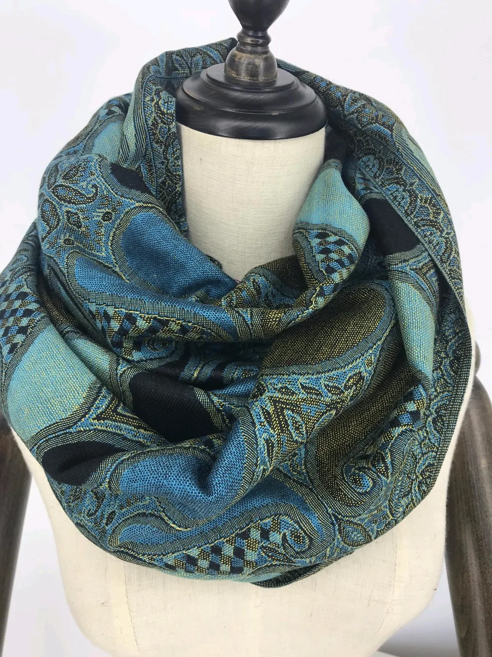 New Fashion Jacquard Winter Pashmina Women Long Scarf Wrap Shawl