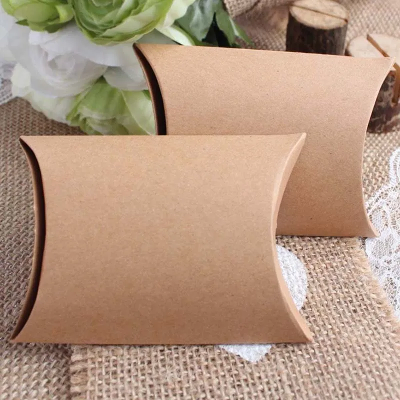 

10pcs/set Wedding Gift Boxes New Style Kraft Pillow Shape Usful Wedding Favor Gift Box XmasParty Candy Box Gifts