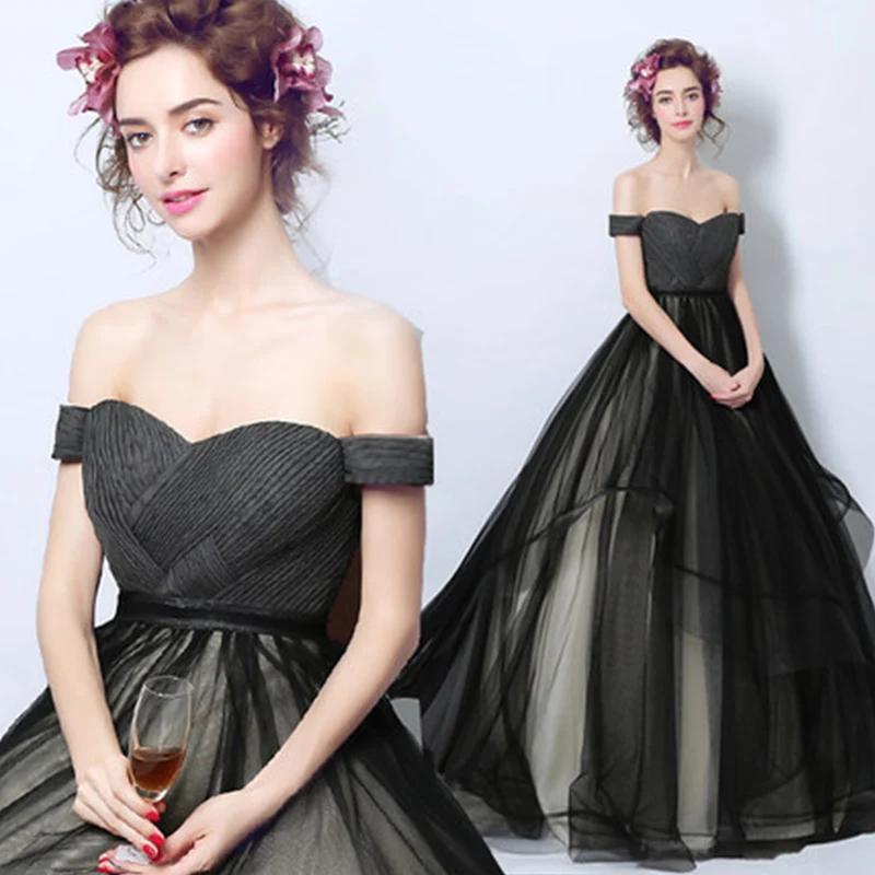 

Mysterious Charming Black Wedding Dresses Tulle Strapless Magic Pleats Princess Vintage Off the Shoulder Ball Gown Bridal Dress