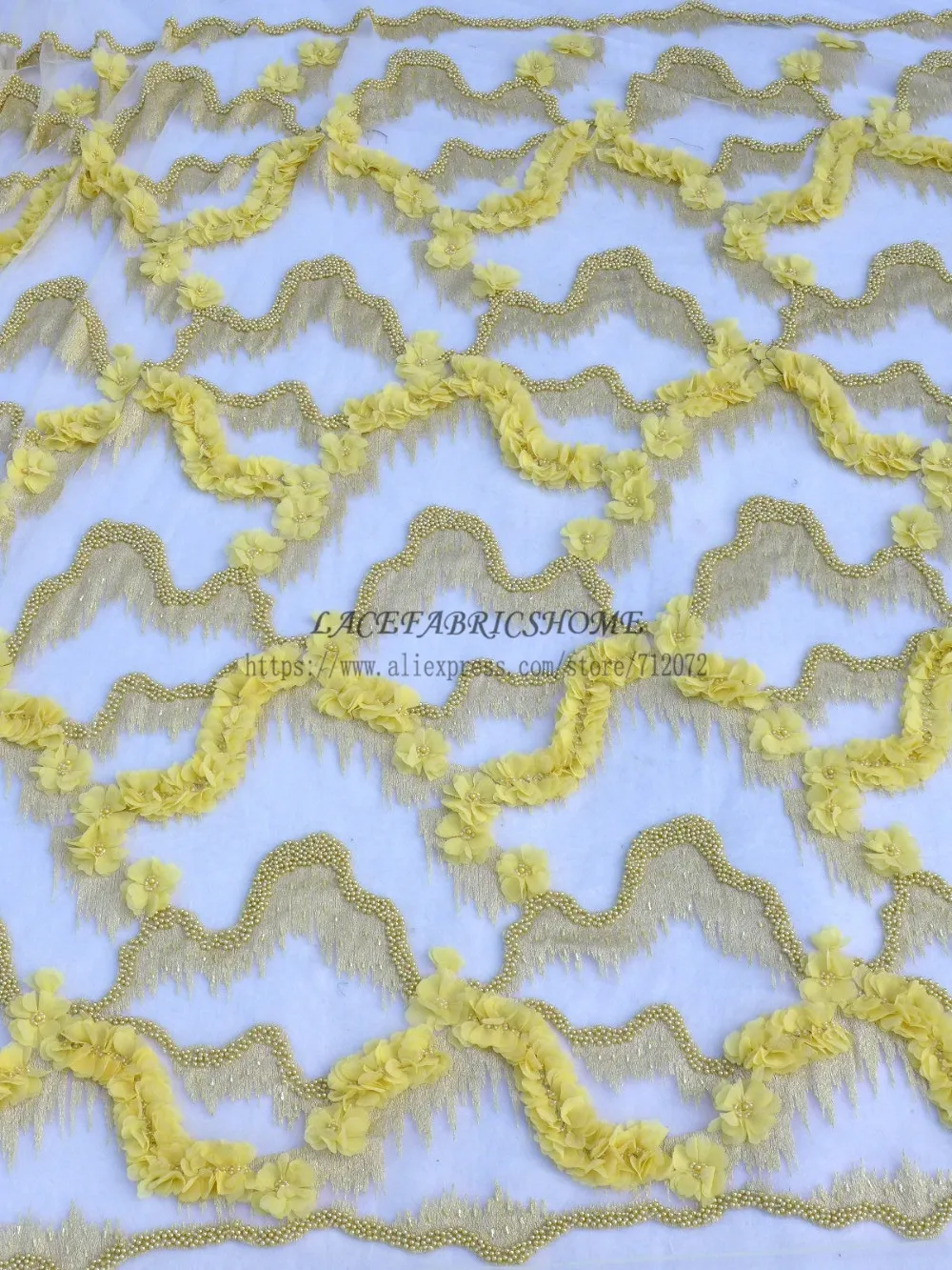 L1360817
