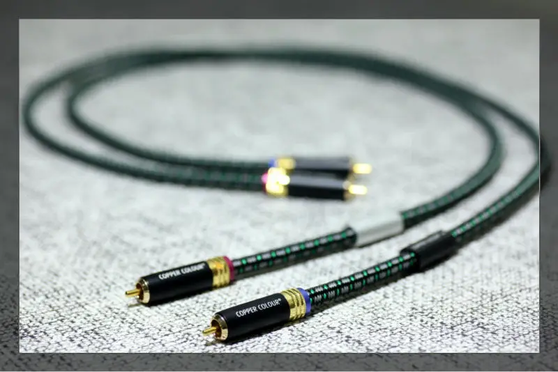 Free shipping pair Copper Colour Fond audio Signal Cable RCA Cable with Gold plated RCA PLUG