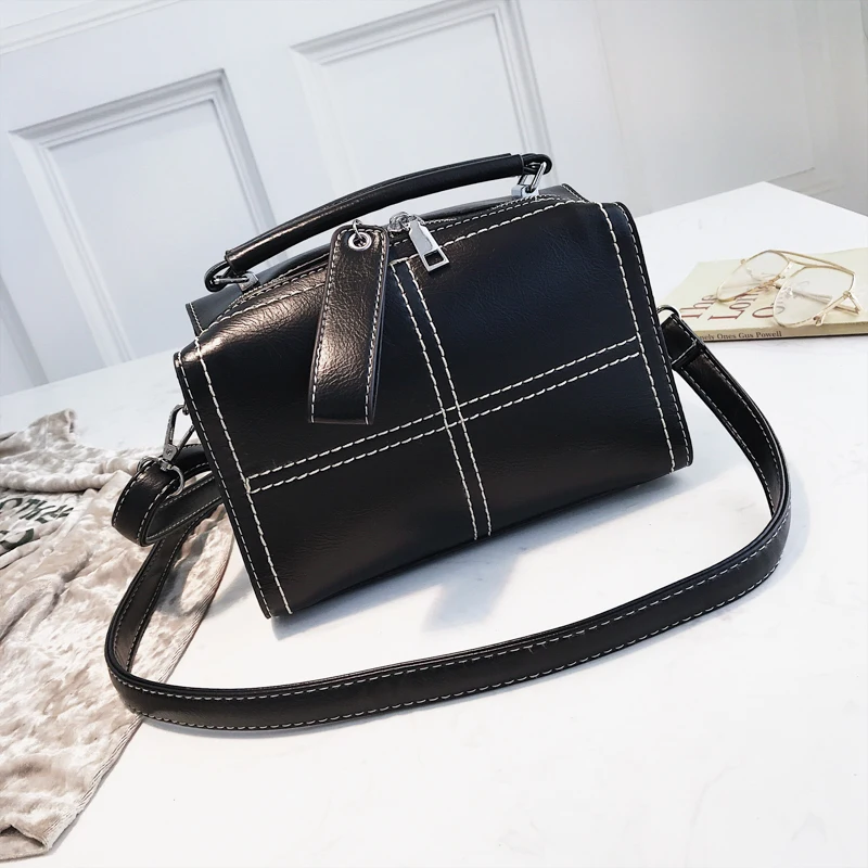 

Jiessie & Angela Vintage Women Shoulder Bag Leather Designer Handbags Small Cross body Messenger Bags Shoulder Purse Bolsa