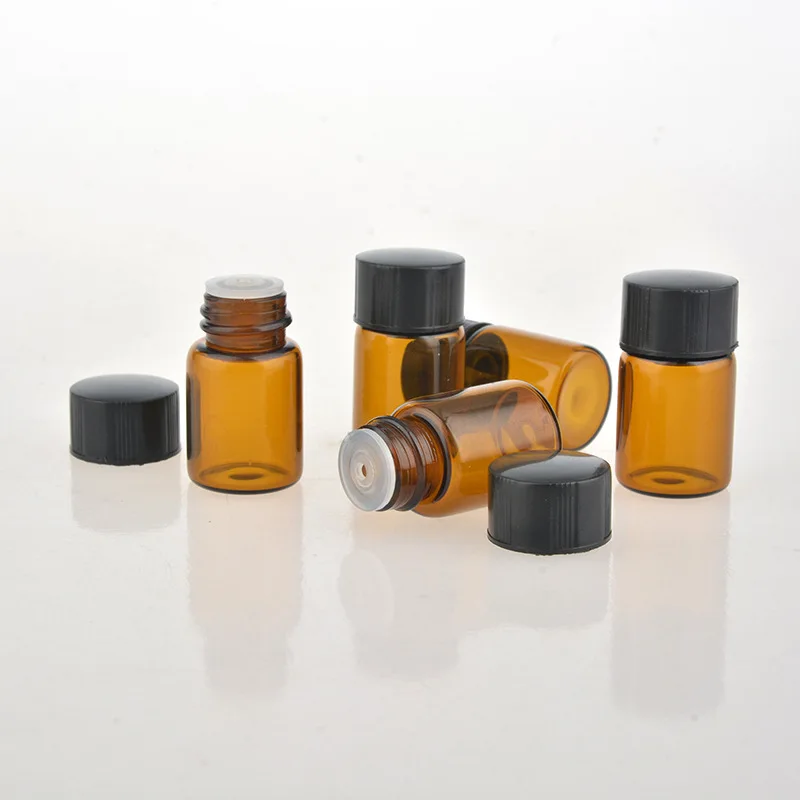 3700560833_2143845872