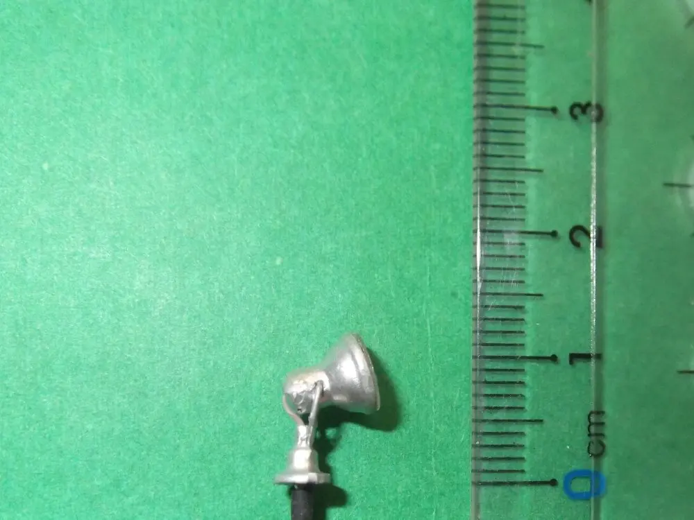 

#1 HO OO TT 5pcs SCALE MODEL TRAIN RAILWAY LAYOUT STREET LEDS FLOOD SPOT LAMPPOSTS/LIGHTS LAMPS NEW