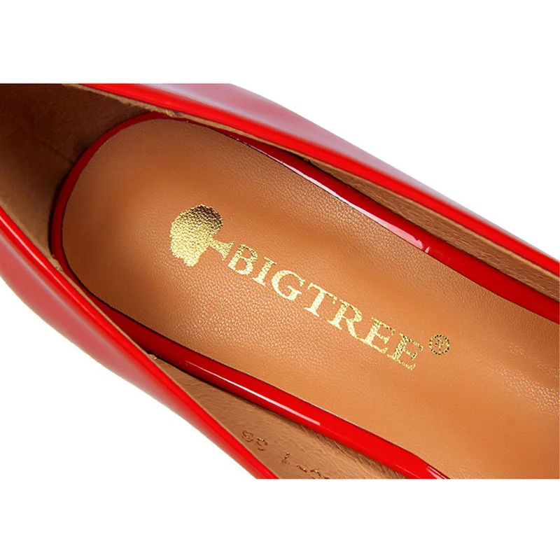 Women Pumps 2019 New Kitten Heels Spring High Heels Women Shoes Patent Leather Ladies Shoes Sexy Wedding Shoes Women Stiletto