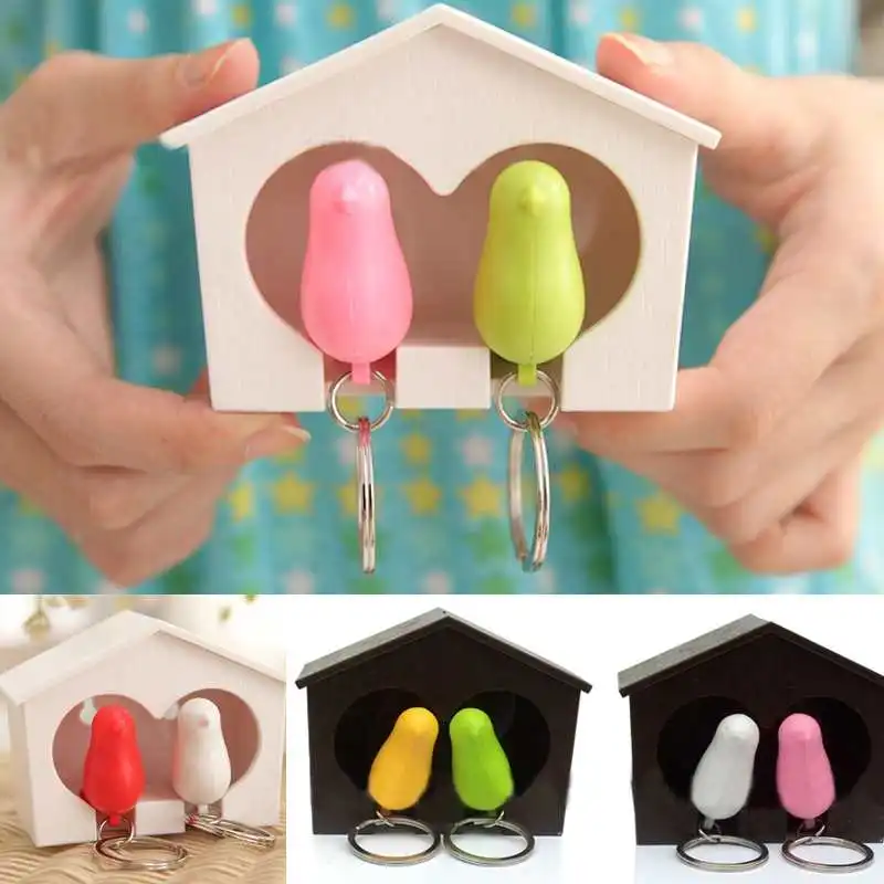 

Lover Sparrow Key Ring Birdhouse Home Wall Hook Holder Keychain Gadget Adornment Bird Whistle Buckle Keyring Random color