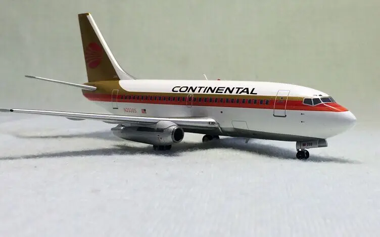 Value Out of print IF200 1: 200 Continental Airlines b737-130 N20205 Alloy aircraft model Collection model Holiday gifts