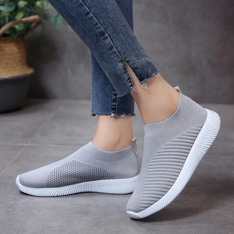 

2019 Plus Size Women Casual Knitting Sock Sneakers Stretch Flat Platform Fashion Ladies Slip On Shoes Female Leisure Footwear