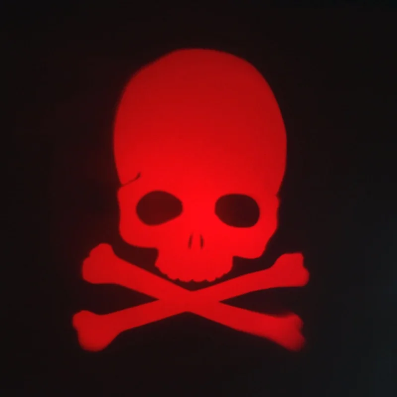 SUNKIA Светодиодный лазер на автомобиль хвост потепление светильник авто с номерным знаком Стробоскопическая Лампа 12 V-24 V Водонепроницаемый в форме Черепа Единый узор стайлинга автомобилей - Испускаемый цвет: Red Skull