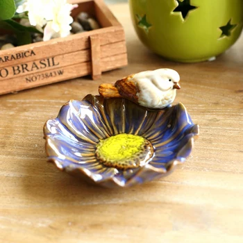 

Fashion Ceramic Sunflower with Bird Shape Key Jewelry Storage home decoration Candy Dish and Fruit Plate Decoration Flatware