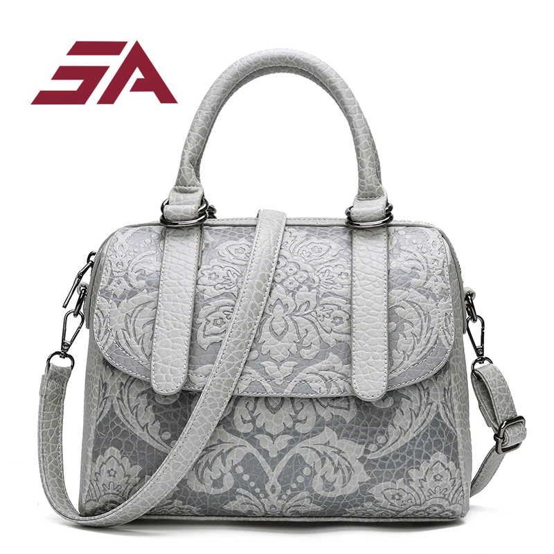 

SA 2018 new Bag for women vintage Elegant Handbag Embossing crossbody bag female red fashion famous brand Banquet Chinese style