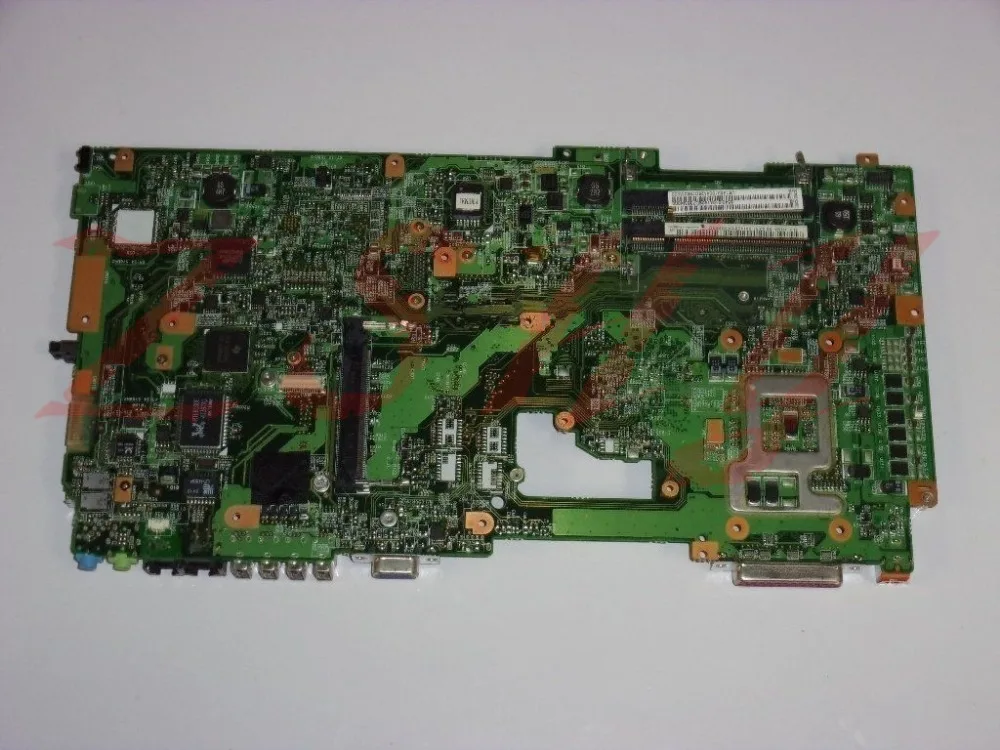 ل أيسر TravelMate 2000 اللوحة المحمول ddr2 48.40101.021
