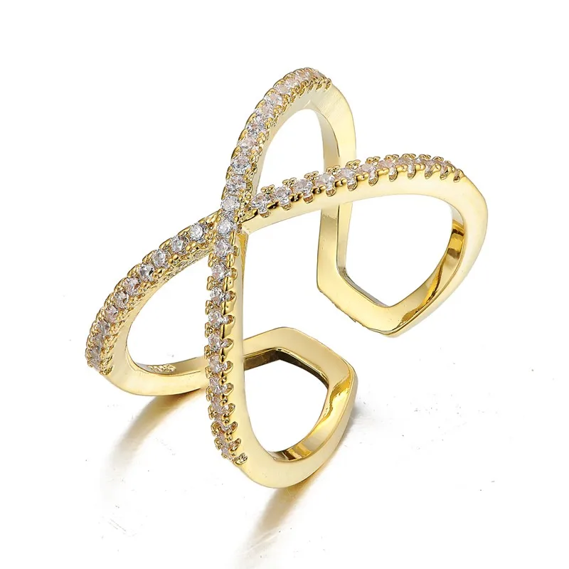 scarlett-guld-krydsring-med-zirconia-sten (3)