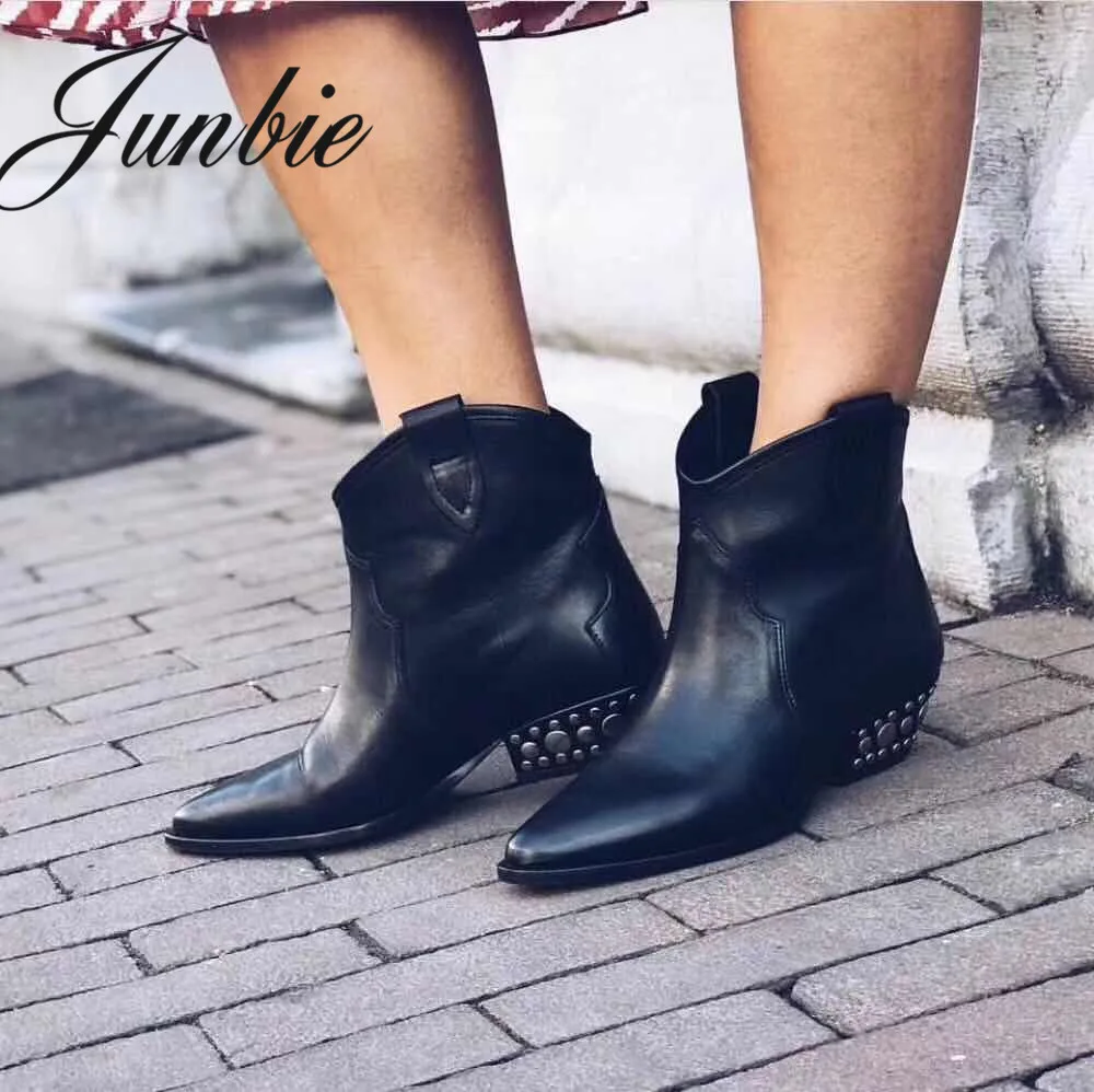 

JUNBIE New Genuine Leather Cowboy Women Moto Boots Sexy Pointed Toe Slip On Metal Deco Women Ankle Boots Shoes Women