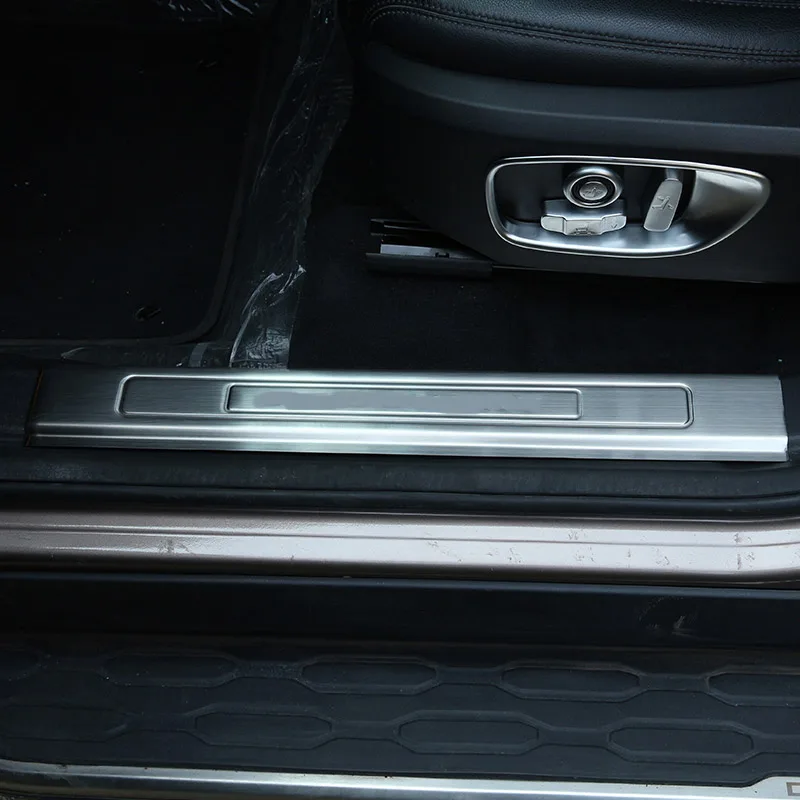 Защитная пластина для порога двери из нержавеющей стали Land Rover Discovery Sport 7 мест 2015