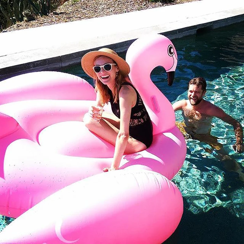 06-celebrities-summer-pool-float-dianekrugerperso1_1_1_1_3_1_1