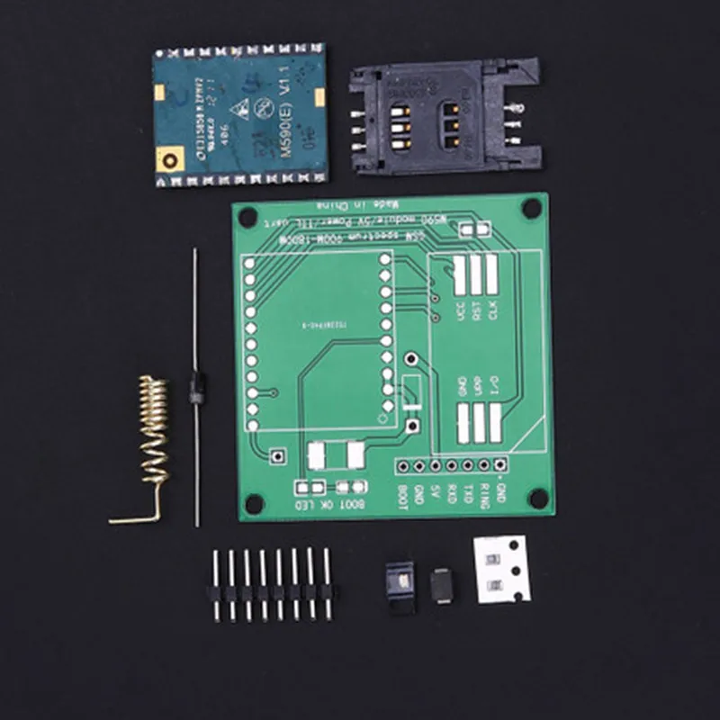 

M590E GSM GPRS Module 900m-1800m SMS Message Diy kits M590 Standard AT Instruction Set CPU MCU Test 5V 50mm*50mm