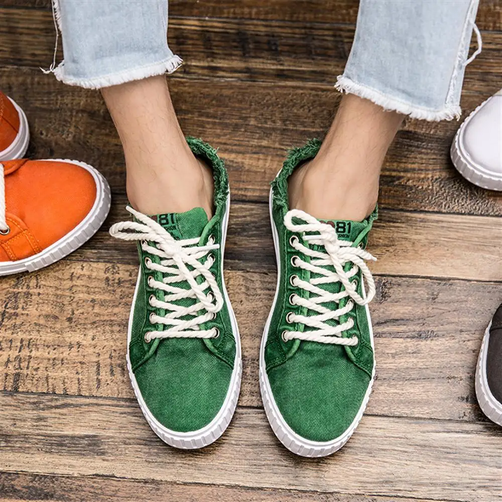 

Smerilli 2018 Spring Autumn NEW Casual Shoes Men Breathable Male Canvas Shoes Sneakers Lace-up Flats Tenis masculino adulto
