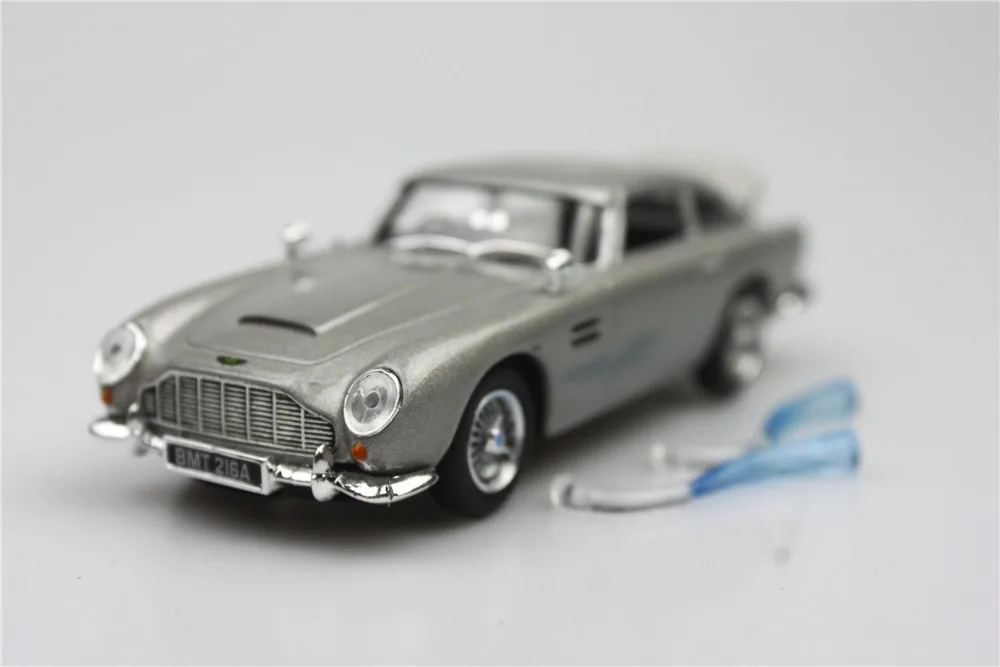 007 UH 1:43 Aston Martin DB5 сплав модели автомобилей Фильм издание Спорт пламя издание| |