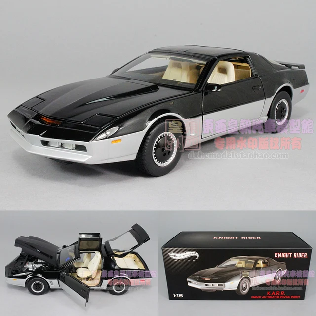 Hot Wheels Elite Deluxe Edition 118 KITT Knight Rider Carle KARR robot