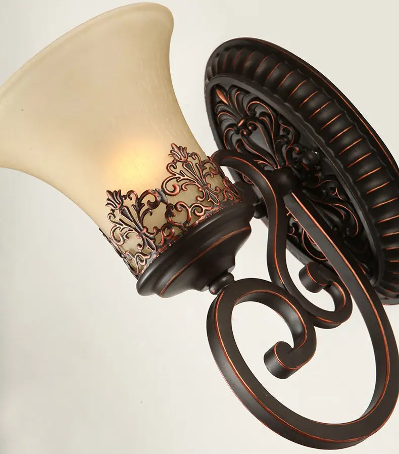 Американские антикварные настенные лампы для коридора, европейские прикроватные настенные лампы для спальни, зеркальные передние настенные осветительные приспособления для гостиной