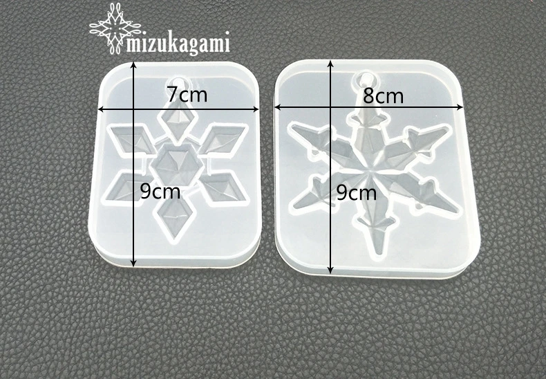 10424732983_1933632976