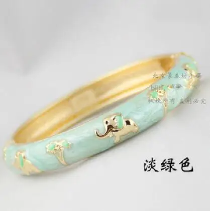 

free shipping Cloisonne Bracelet A stylish retro glazed plated gift elephant light green
