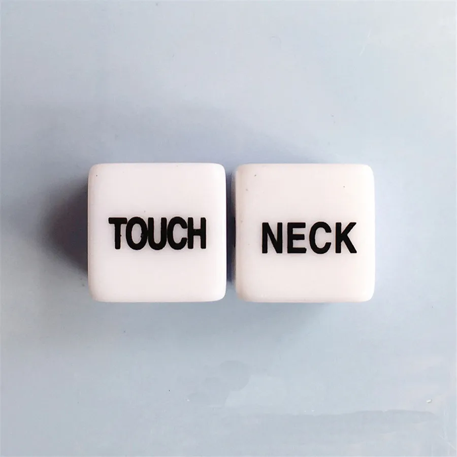 2 PCS Funny Sex Dice Romance Love Humour Party Gambling Adult Games Sex Toys Erotic Craps Pipe For Couples (4)