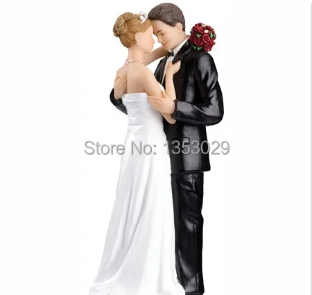 Статуэтка "Yes to the Rose" на заказ для пары жениха и невесты Свадебный торт Топпер
