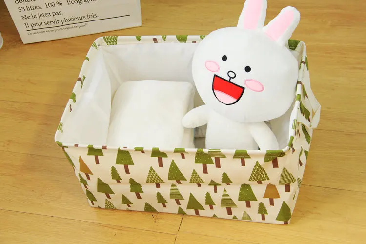 dirty clothes basket