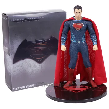 

MEZCO Batman v Superman Dawn of Justice Superman 1/12 Scale PVC Action Figure Collectible Model Toy (real clothes) 17cm
