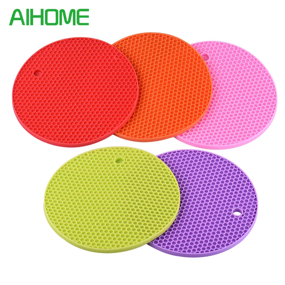 

Non-Slip Heat Resistant Mat Colorful Round Coaster Cushion Placemat Pot Holder Table Silicone Mat Kitchen Accessories GD84