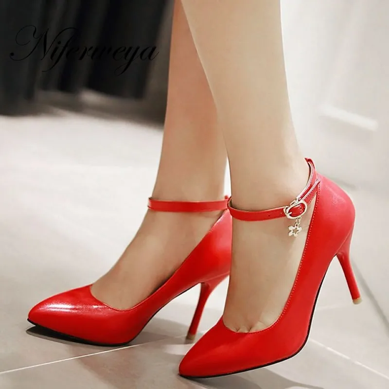 pointed toe pumps & heels