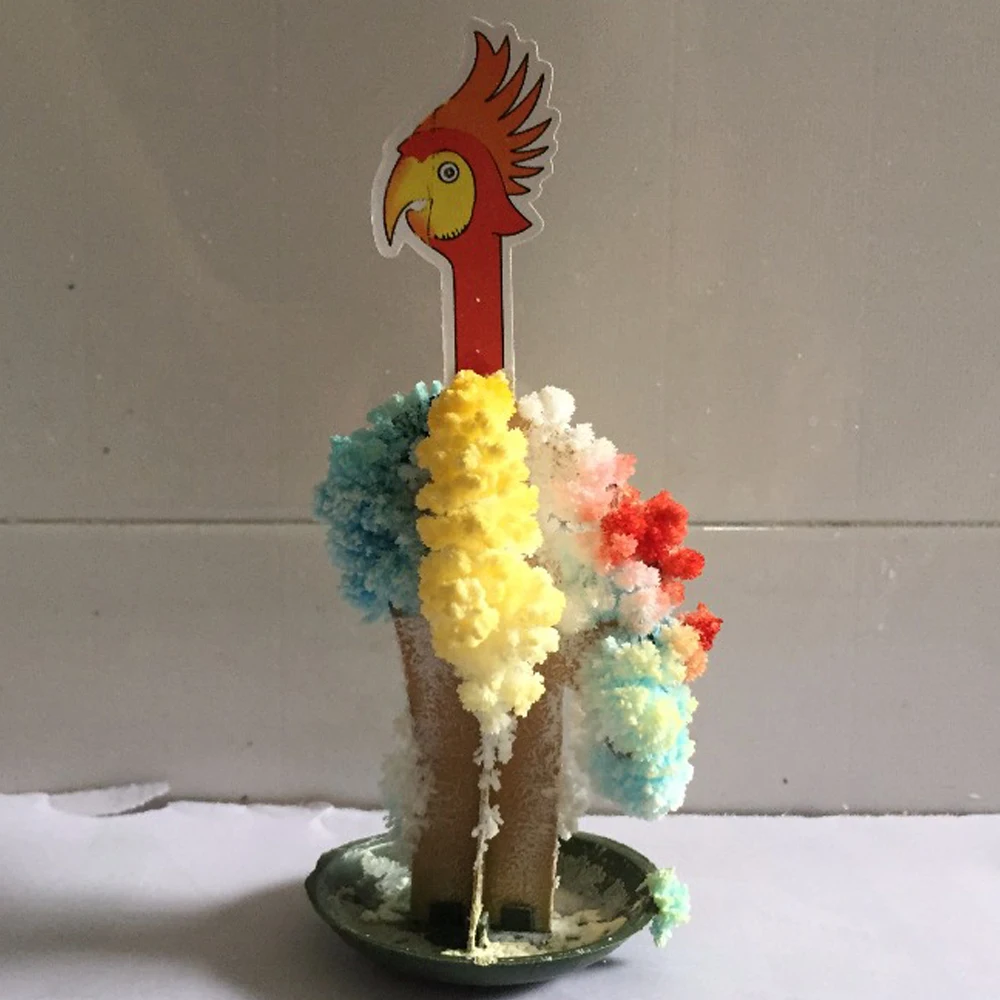 

50PCS/LOT 130mm H Multicolor Growing Paper Magic Parrot Tree Magical Psittacidae Christmas Trees Parakeet Science Funny Kid Toys