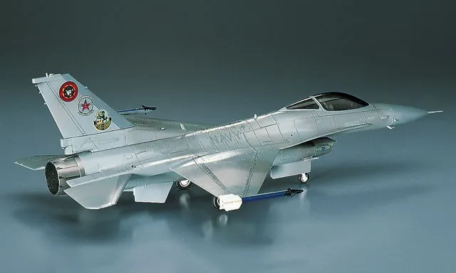 New Hasegawa 1 72 F 16n Top Gun Model Kit Free Shipping Model Rc Plane Kits Model Vehicle Kitsmodel Kits For Children Aliexpress