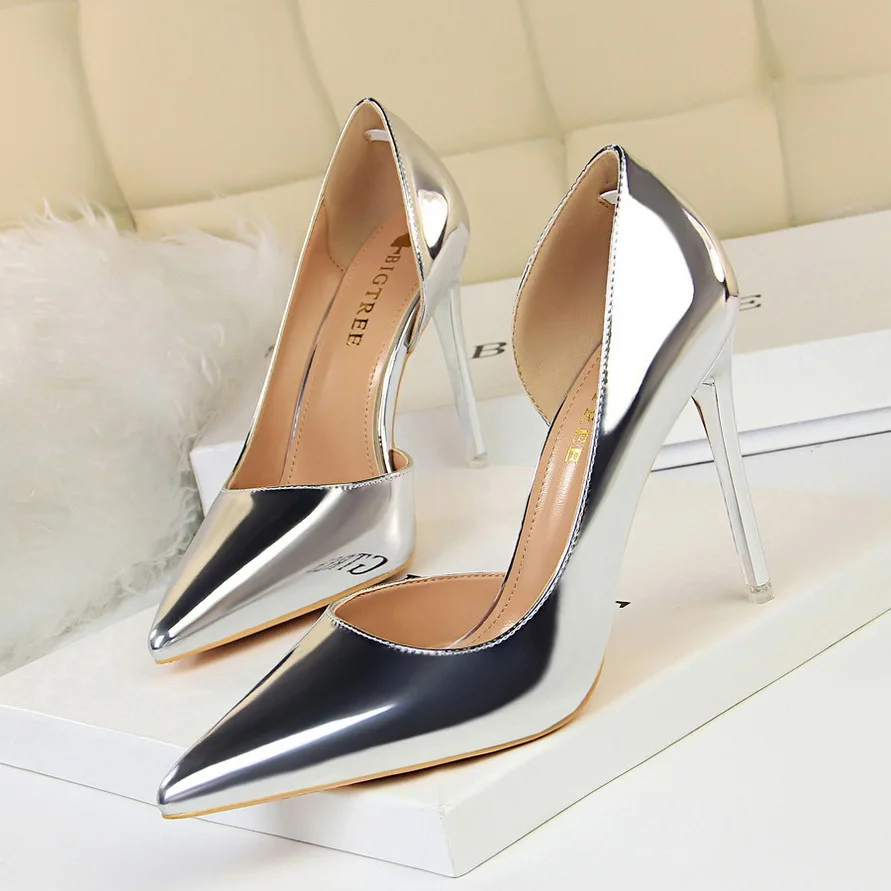 

Koovan Women's Pumps 2019 High Heels Simple Patent Leather High Heel Shallow Mouth Pointed Side Hollow Sexy Shoes Women Shoes
