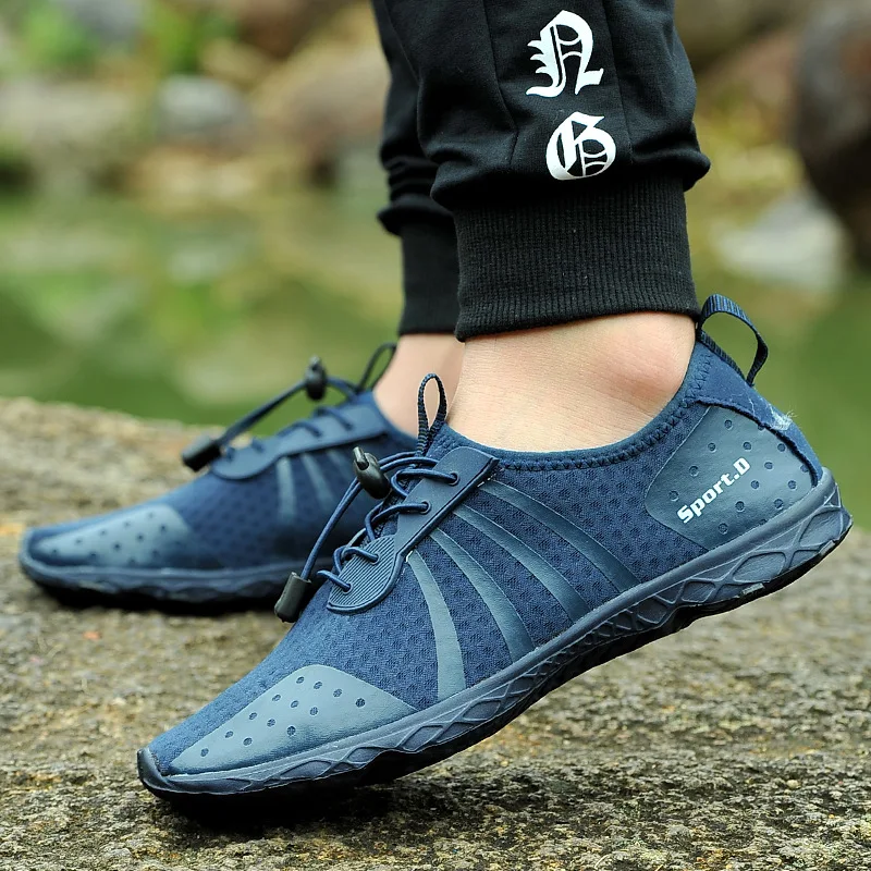 

2019 hiking shoes comfortable light men and women big children rowing diving shoes casual walking shoes