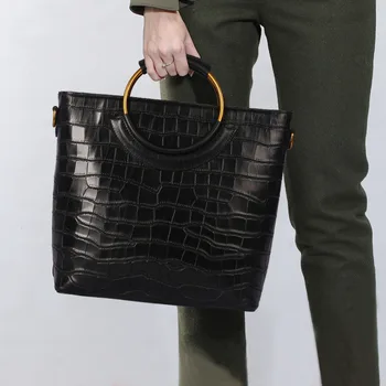 

European and American Crocodile Pattern Men Tote Bag 2018 New Genuine Leather Large Capacity Women's Handbag