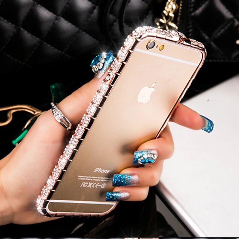 Para iPhone X XR XS Max funda de lujo Bling diamante parachoques para iPhone 8 7 6 6 S Plus marco de Metal con incrustaciones de serpiente de diamantes de imitación brillante