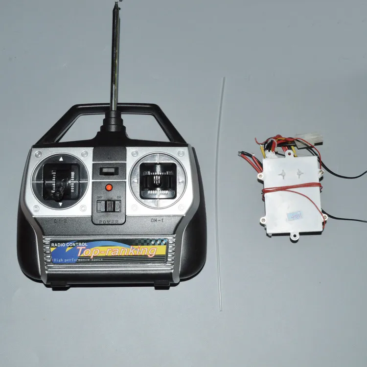 

1Set DIY Remote Controller Kit Dual 380 Motor Transmission+7.4V Receivers Module with Forward Function for RC Boats Parts
