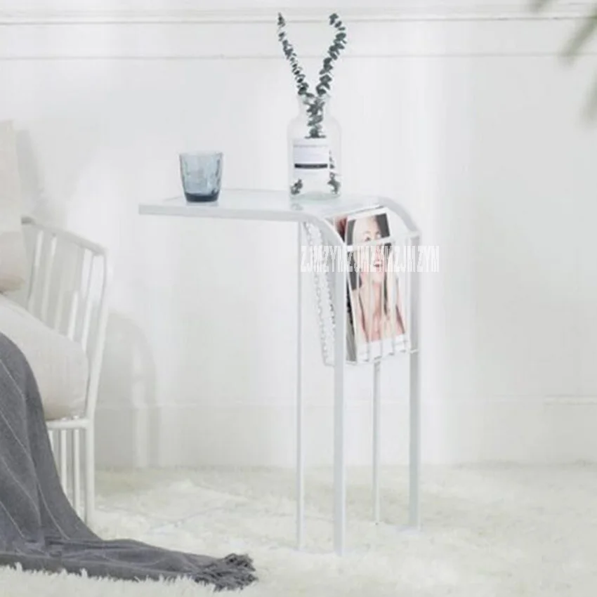 Креативный скандинавский кофейный мини-столик, высококачественный современный минималистичный домашний столик для спальни, маленький железный художественный прикроватный столик - Цвет: white