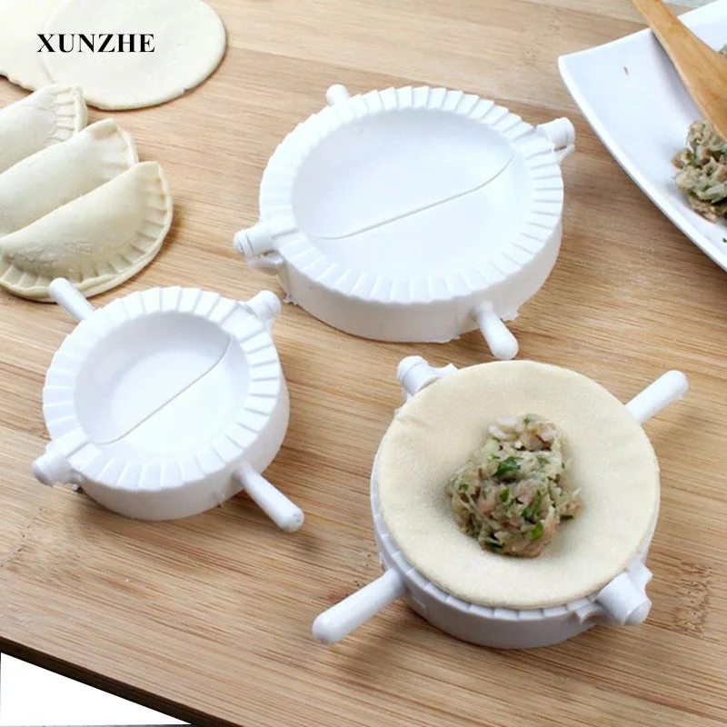 

XUNZHE Kitchen tools Dumpling Molds plastic 7.5cm Dumpling Maker Wraper Dough Cutter Pie Ravioli Dumpling Mould