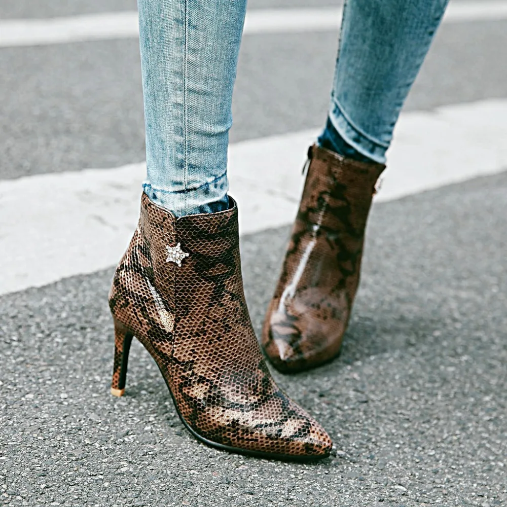 

Sexy Snake Print Women Boots Autumn Pointed Toe Thin High Heels Bootas Mujer Zipper Ladies Ankle Boots Pink Big Size 44 43 42 41