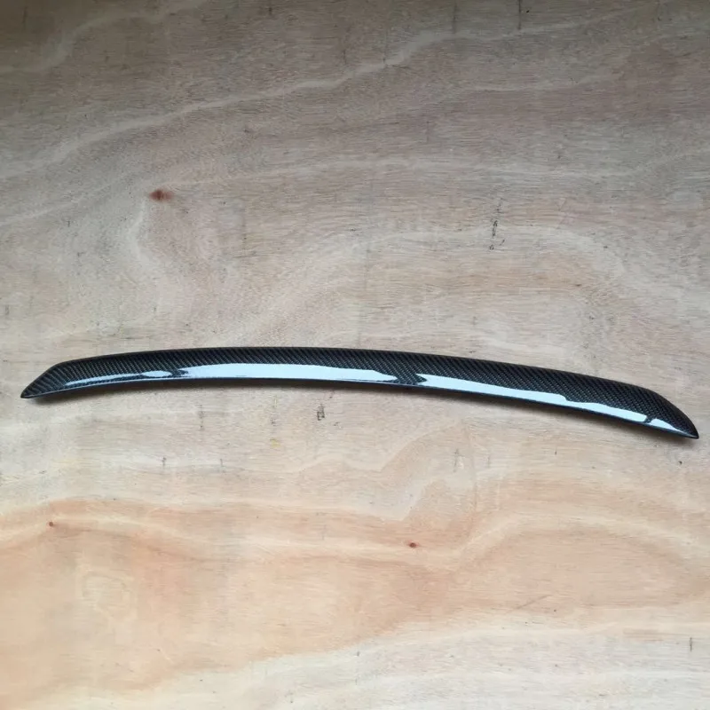 20091104A R32 bonnet lip carbon fiber (6)_